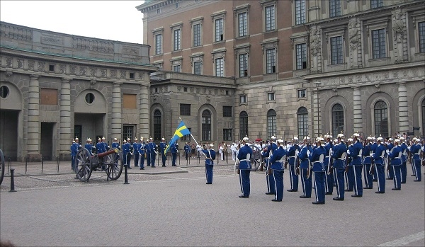 실제 스웨덴 군인으로 구성된 왕궁 경비대. (사진 = 이석원)