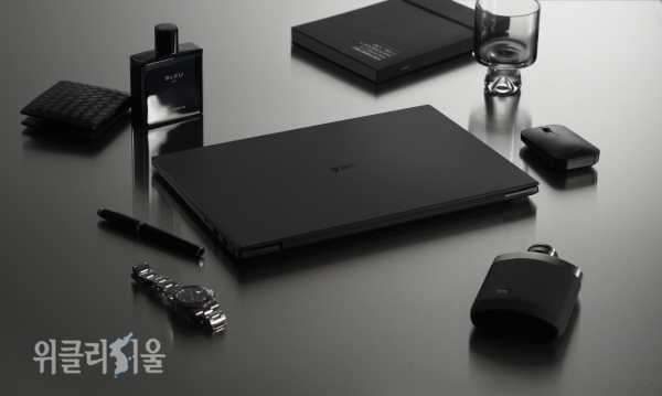 LG전자가 초경량 노트북 브랜드 ‘LG 그램(gram)’의 한정판 제품인 ‘LG 그램 블랙 라벨(Black label)’을 출시한다. ⓒ위클리서울 /LG전자